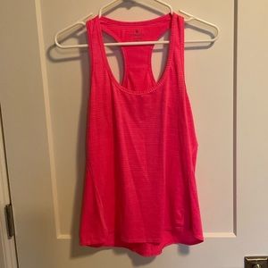 Athlete ribbed breathable pink tank.